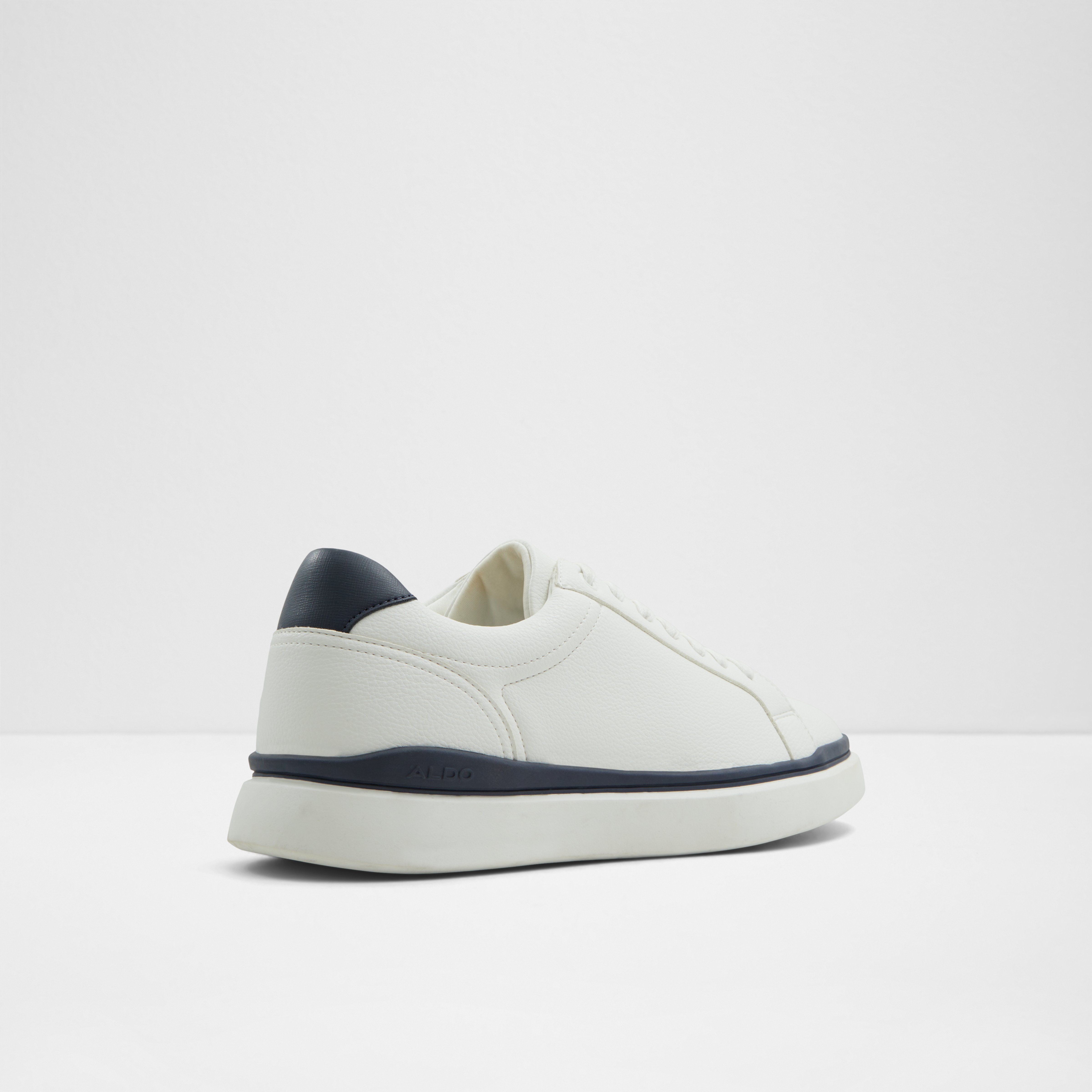 Melrick Men's White Sneakers image number 4